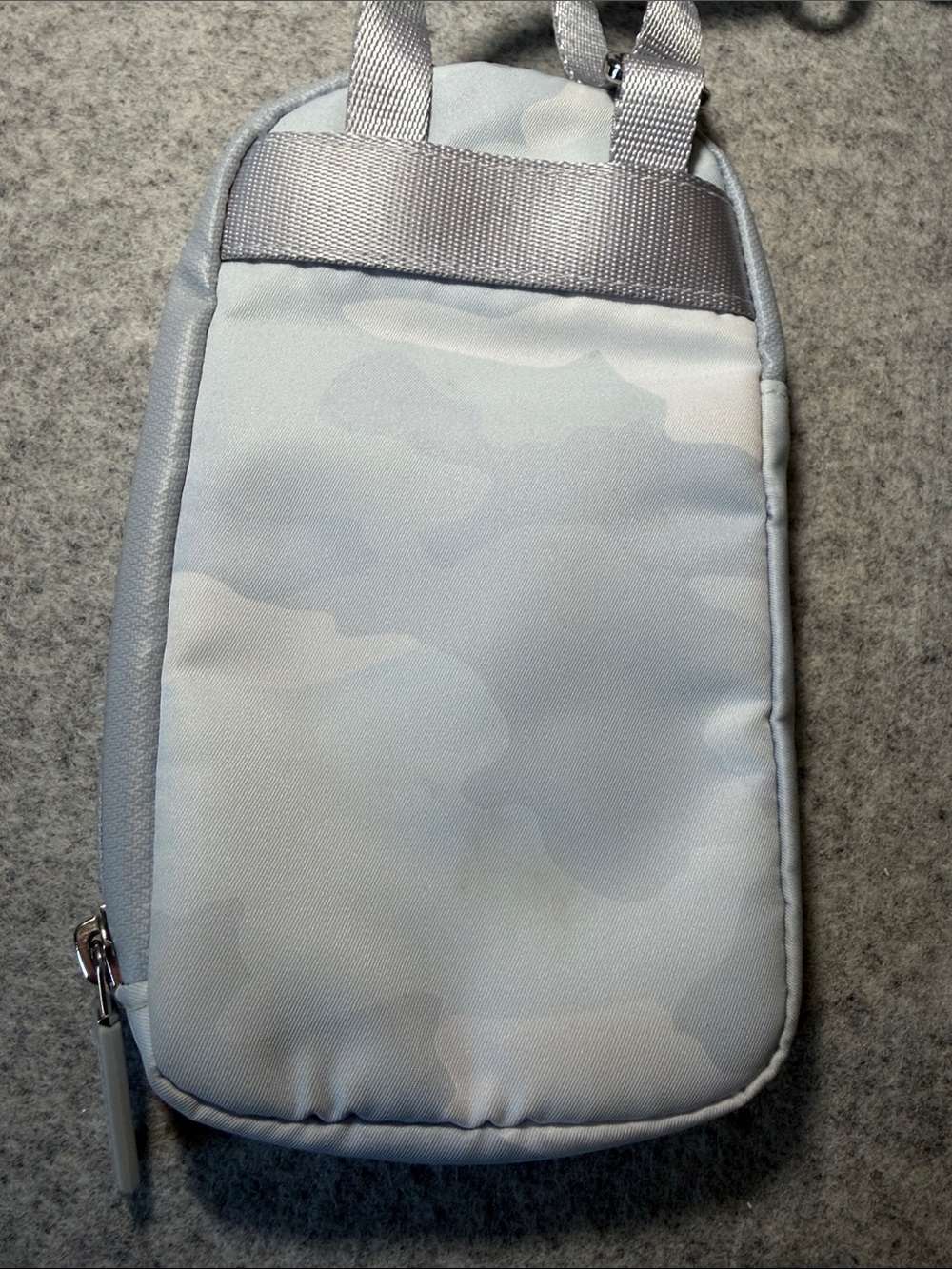 Lululemon crossbody - Picture 4 of 6